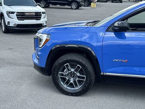 New 2026 GMC Terrain AT4 w/ LPO, Floor Liner Package AWD/4WD image 11
