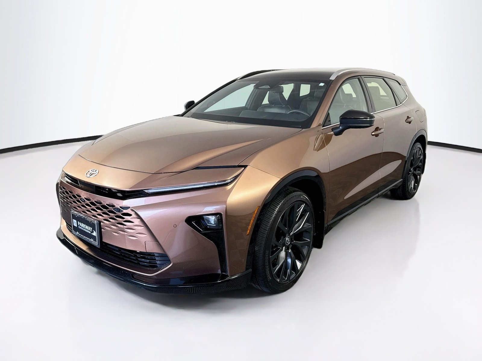 Certified 2025 Toyota Crown Signia w/ Advanced Technology Package AWD/4WD image 3