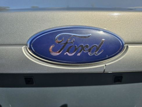 Used 2009 Ford Fusion SE FWD image 16