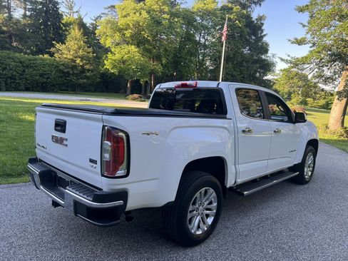 Used 2016 GMC Canyon SLT AWD/4WD image 10