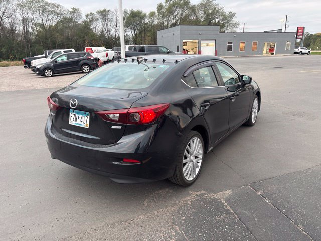 Used 2018 MAZDA MAZDA3 Sport w/ Preferred Equipment Package FWD image 8