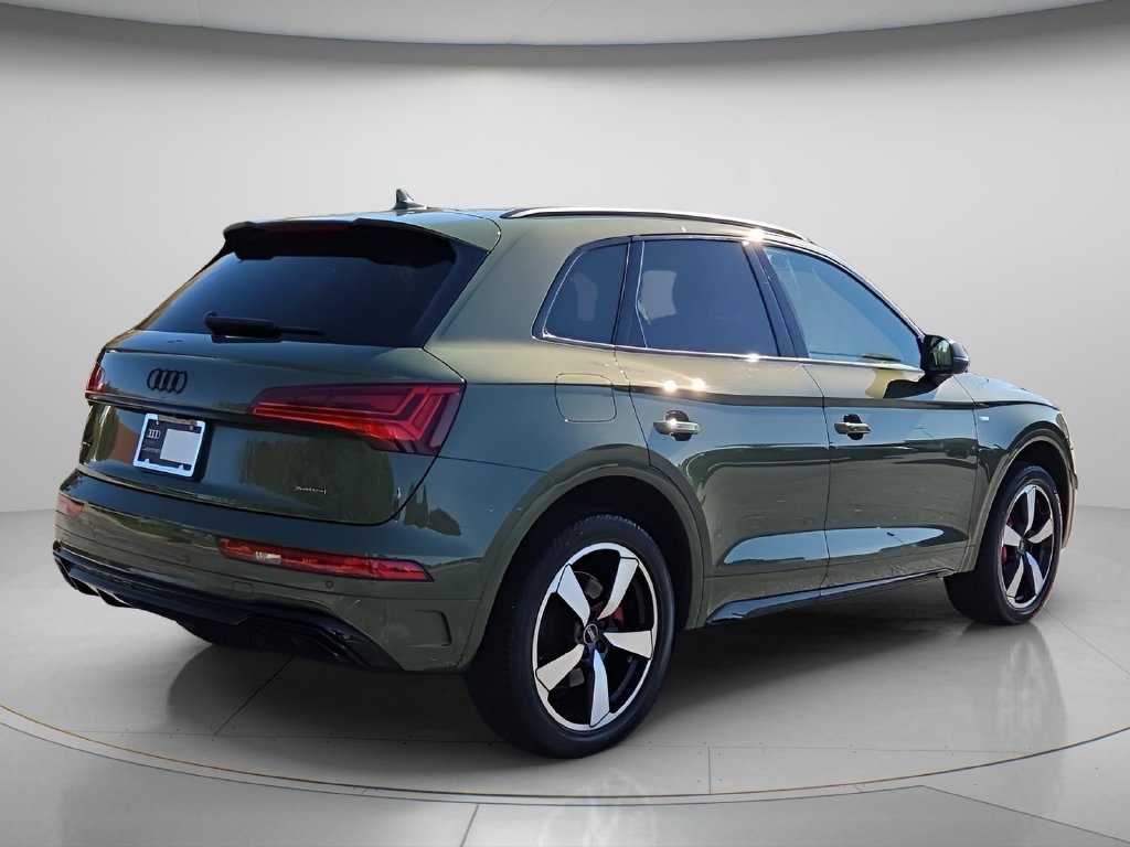 Used 2024 Audi Q5 2.0T Premium Plus w/ Premium Plus Package AWD/4WD image 7