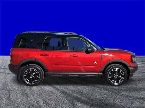 Certified 2023 Ford Bronco Sport Outer Banks w/ Tech Package image 3