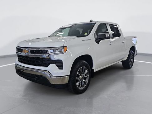 Certified 2024 Chevrolet Silverado 1500 LT AWD/4WD image 9