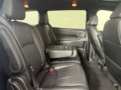 Used 2025 Honda Odyssey Sport-L image 14