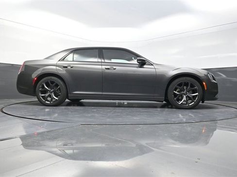 Used 2023 Chrysler 300 S image 34