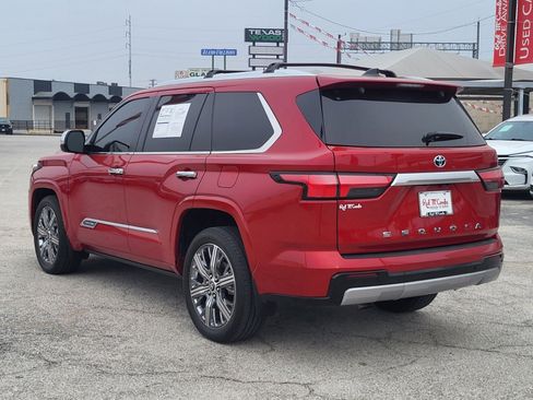 Used 2024 Toyota Sequoia Capstone image 6