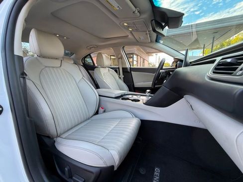 Used 2021 Genesis G70 2.0T w/ Elite Package image 25