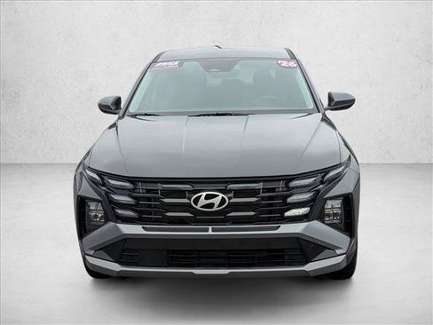 Certified 2026 Hyundai Tucson SE FWD image 2