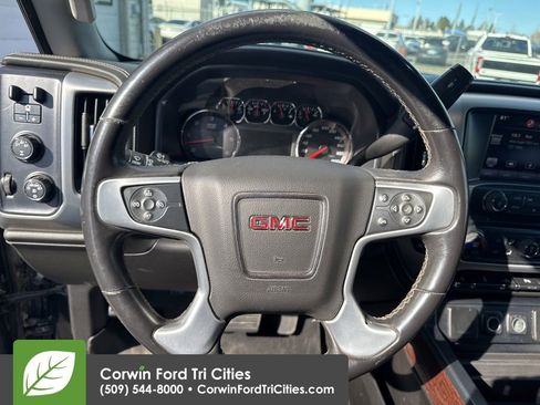 Used 2016 GMC Sierra 2500 SLE image 2