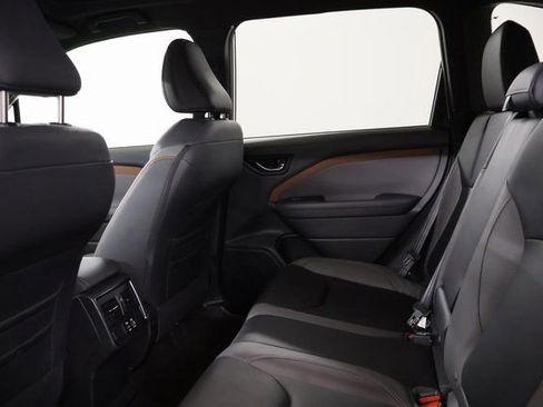 Certified 2025 Subaru Forester Sport AWD/4WD image 29