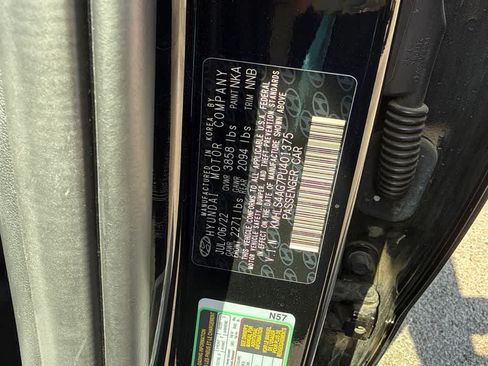 Used 2023 Hyundai Elantra SEL w/ Convenience Package FWD image 22
