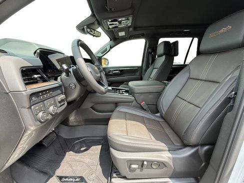 New 2026 Chevrolet Tahoe High Country AWD/4WD image 9