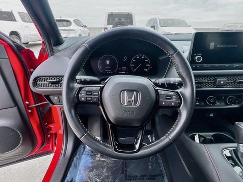 Used 2025 Honda HR-V Sport image 16