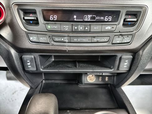 Used 2018 Honda Pilot EX-L image 27