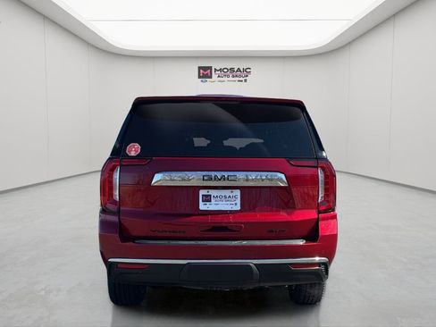 Used 2024 GMC Yukon SLT image 6