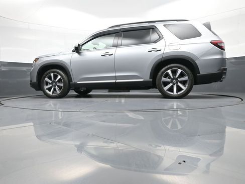 Certified 2023 Honda Pilot Touring image 35