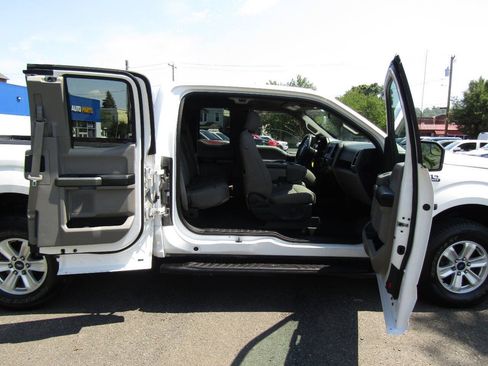 Used 2018 Ford F150 XLT w/ Trailer Tow Package AWD/4WD image 22
