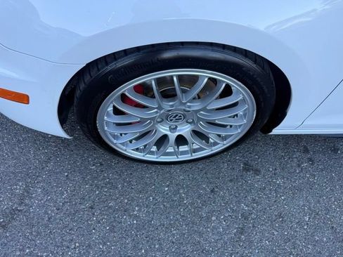 Used 2012 Volkswagen GTI 2-Door FWD image 8