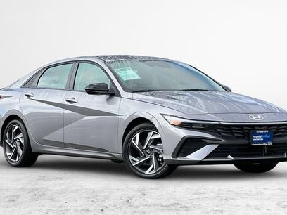 Certified 2025 Hyundai Elantra SEL