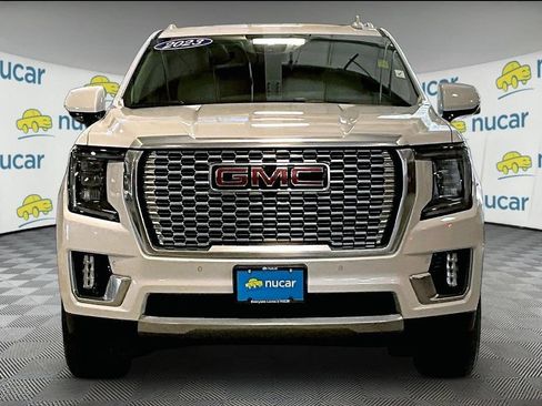 Used 2023 GMC Yukon Denali AWD/4WD image 2