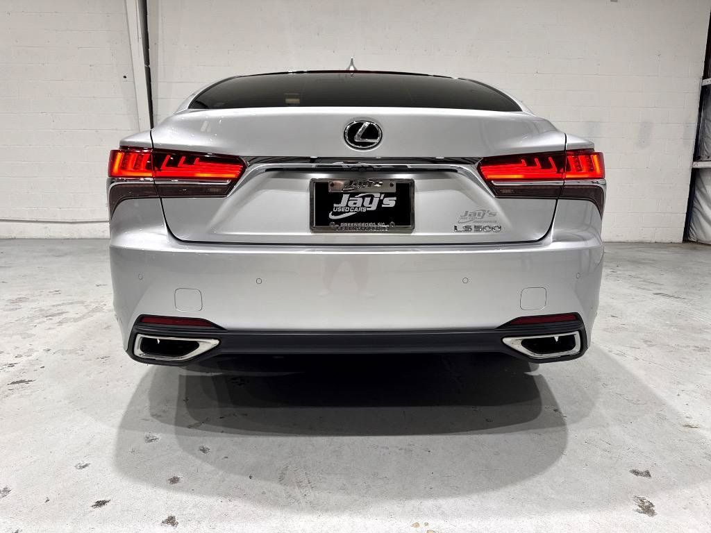 Used 2018 Lexus LS 500 w/ Accessory Package (Z1) RWD image 30