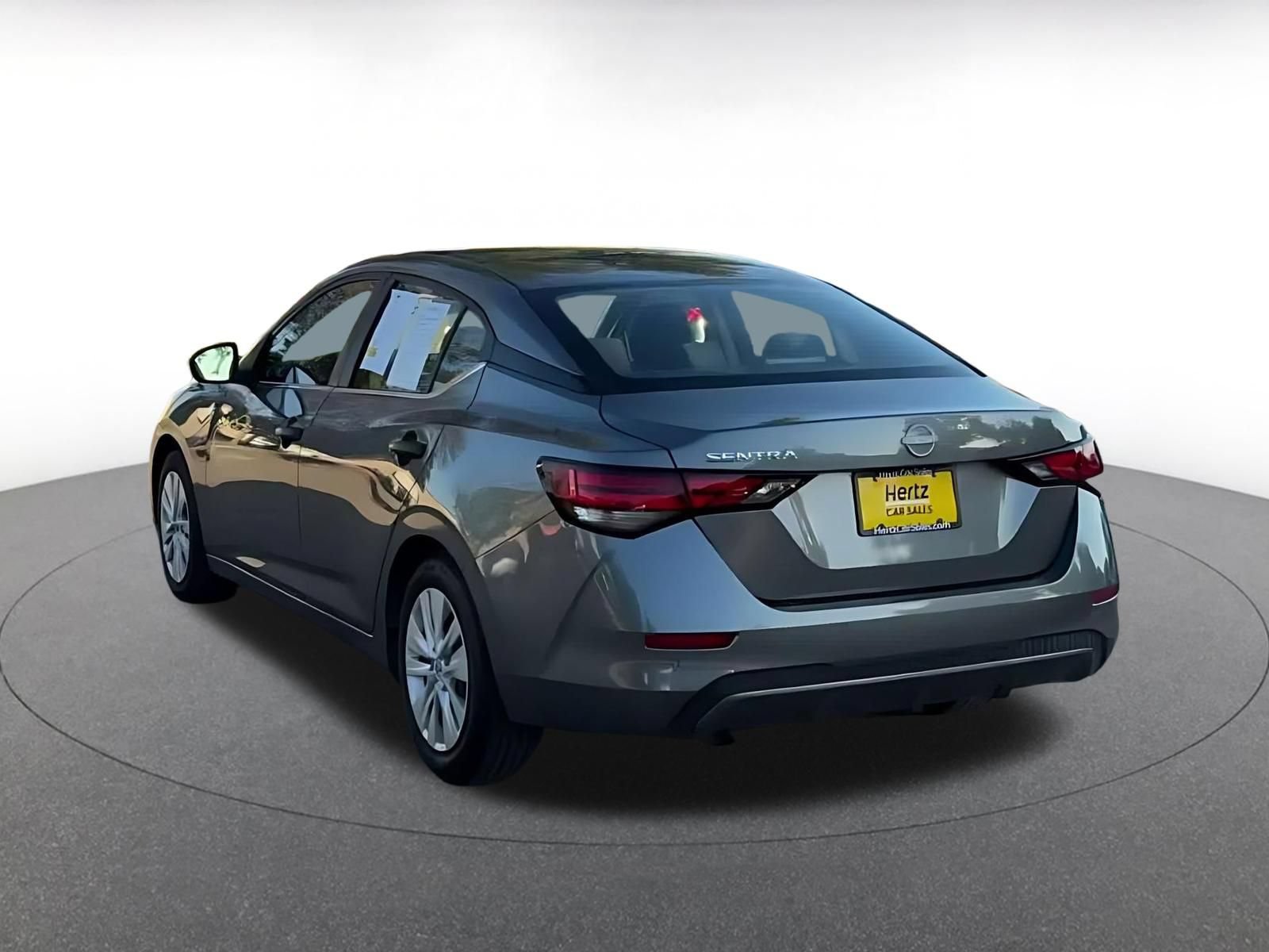 Used 2025 Nissan Sentra S FWD image 10