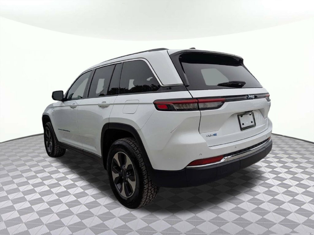 Used 2024 Jeep Grand Cherokee Limited 4xe AWD/4WD image 5