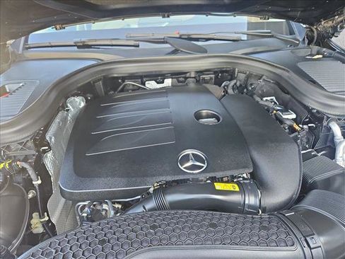 Certified 2022 Mercedes-Benz GLC 300 image 22