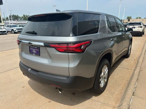 Used 2023 Chevrolet Traverse LS AWD/4WD image 10