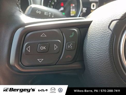 Used 2023 Jeep Wrangler Unlimited w/ Cold Weather Group AWD/4WD image 23