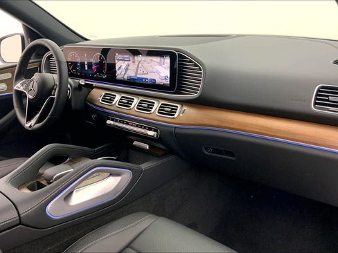 New 2026 Mercedes-Benz GLE 350 4MATIC image 11