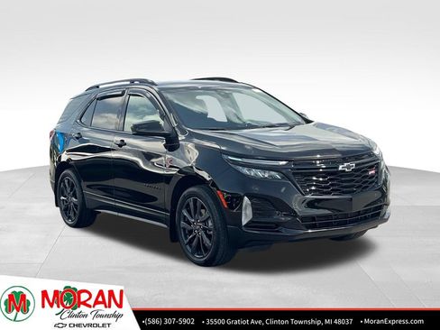 Certified 2024 Chevrolet Equinox RS w/ LPO, Floor Liner Package AWD/4WD image 7
