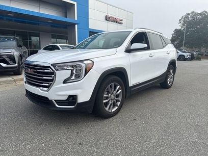 Used 2024 GMC Terrain SLT