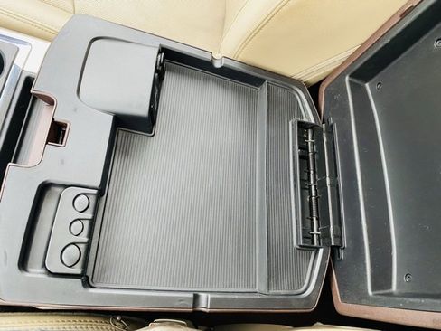 Used 2014 RAM 1500 Laramie w/ Convenience Group image 33