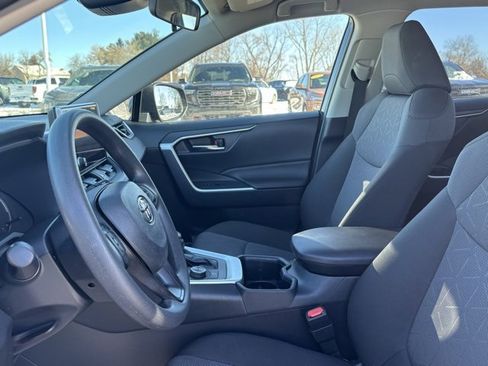 Used 2024 Toyota RAV4 XLE image 12