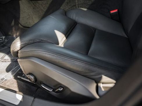 Certified 2023 Volvo S60 B5 Ultimate image 34