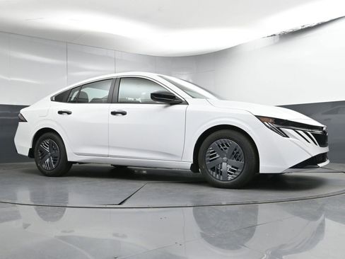 New 2026 Nissan Sentra S w/ Floor Mat Package image 21