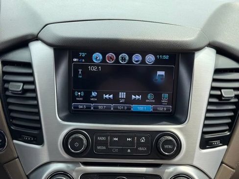 Used 2019 GMC Yukon XL SLT w/ Open Road Package AWD/4WD image 3
