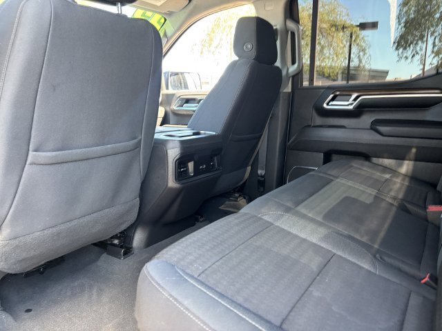 Used 2023 Chevrolet Silverado 1500 RST w/ Z71 Off-Road Package AWD/4WD image 18