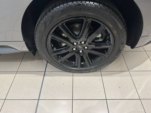 Certified 2024 Ford Edge ST-Line AWD/4WD image 27