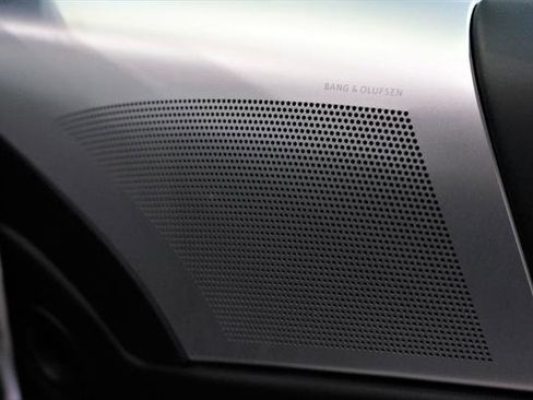 Used 2012 Aston Martin DBS CARBON image 30