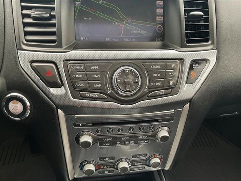 Used 2018 Nissan Pathfinder SL w/ SL Premium Package AWD/4WD image 14