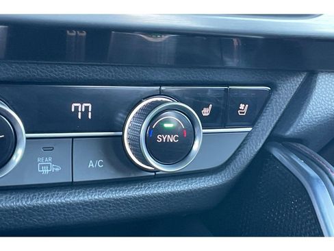 Certified 2025 Acura ADX A-Spec image 29