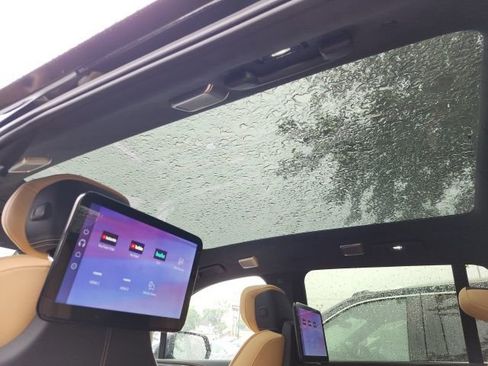 New 2025 Cadillac Escalade IQ Sport 2 AWD/4WD image 12