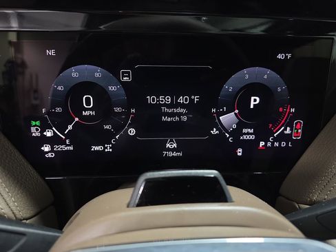 Used 2026 GMC Yukon XL Denali w/ Denali Reserve Package image 22