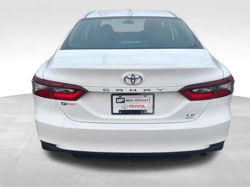Used 2024 Toyota Camry LE AWD/4WD image 4