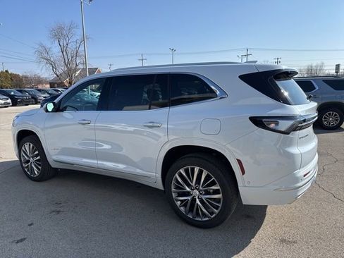 New 2026 Buick Enclave Avenir w/ Super Cruise Package image 6