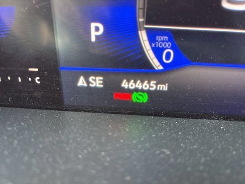 Used 2022 Volkswagen Tiguan SE AWD/4WD image 17