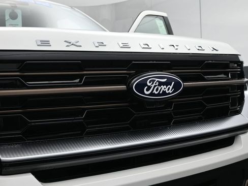 New 2027 Ford Expedition King Ranch AWD/4WD image 4